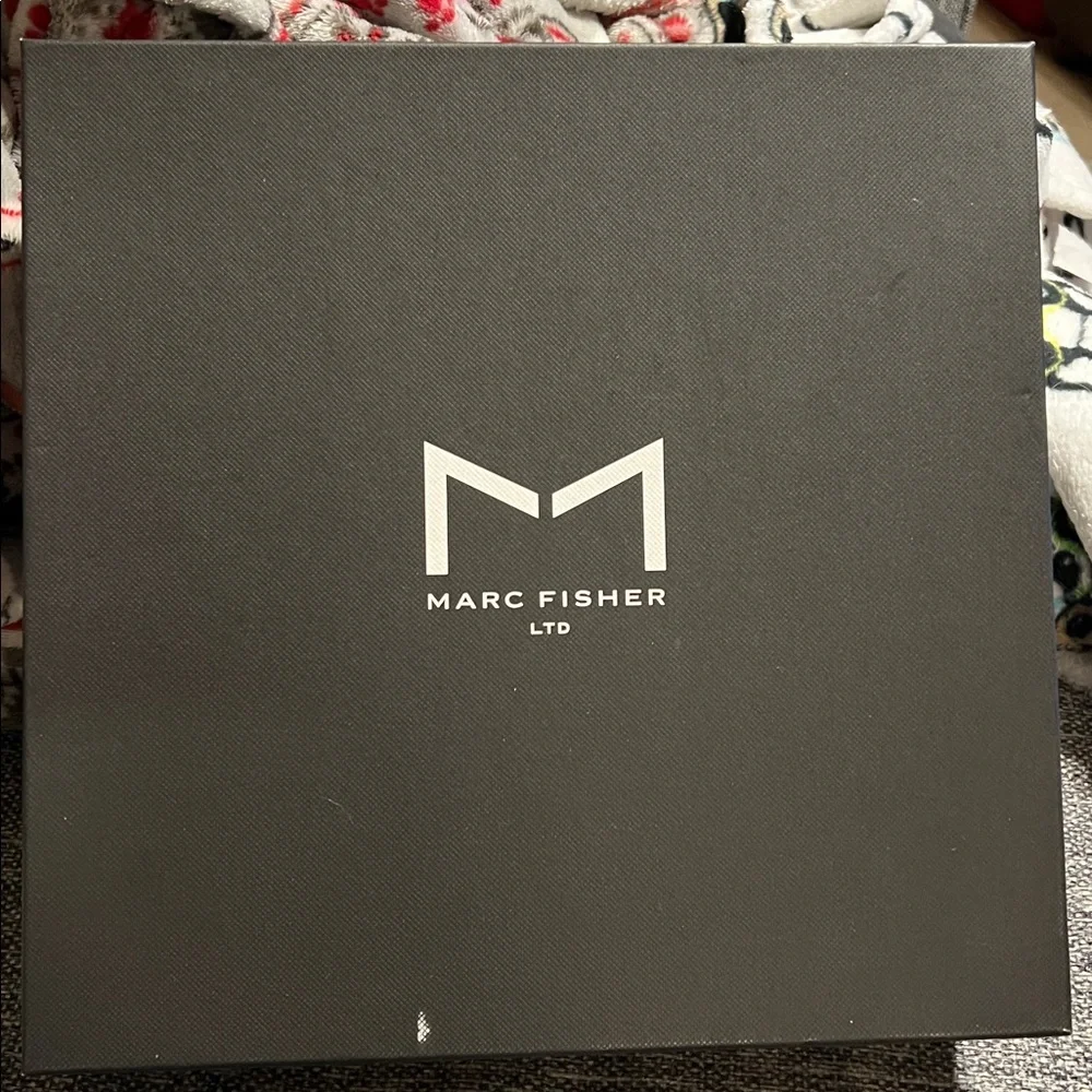 NWT Marc Fisher LTD Cairo Ankle Strap Platform Sandal